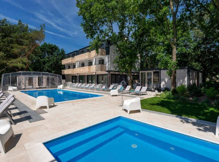 M2 Summer House ?v=1.0